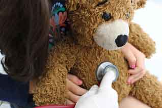 pediatricians avaiable at Iranian Hospital